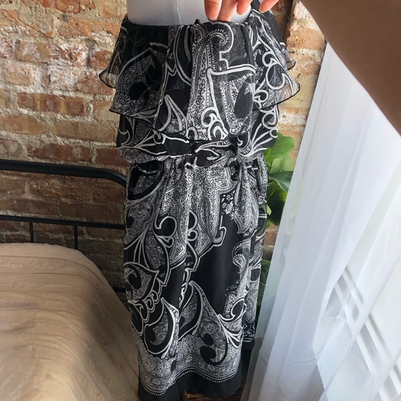 New York & Company One Shoulder Cinch Waist Paisley Dress - Picture 4 of 7